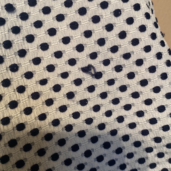 Scalloped Club Monaco Shorts - Picture 4 of 6